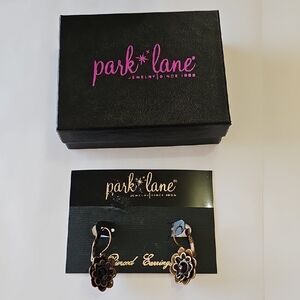 Park Lane Black and Gold Flower Earrings